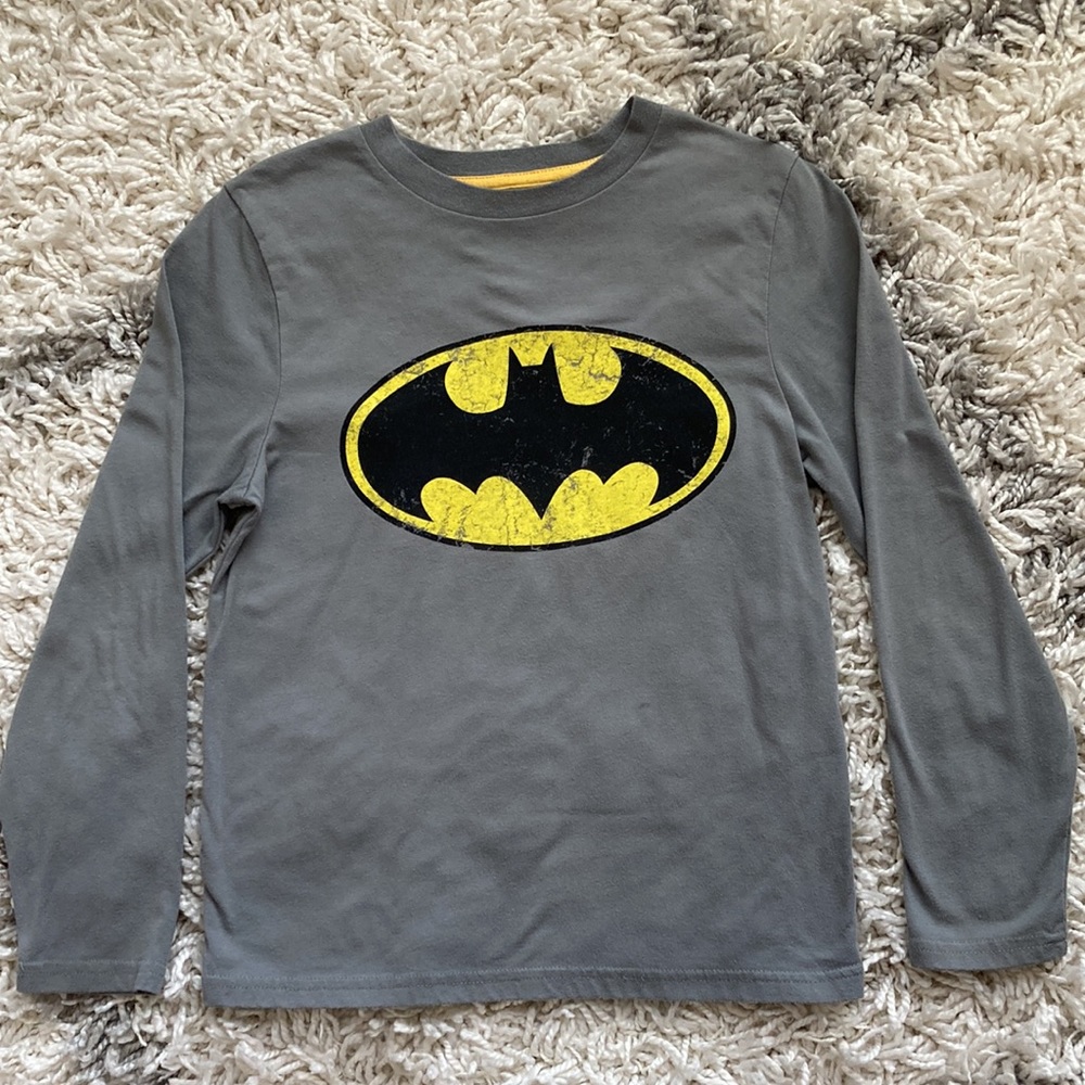 Batman Long Sleeve Shirt Gray Medium Youth